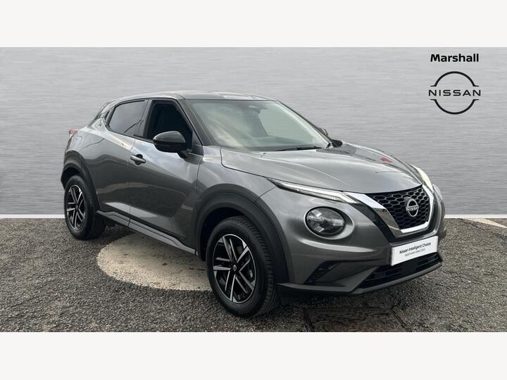 Nissan Juke 1.0 DIG-T N-Connecta Euro 6 (s/s) 5dr Nissan Juke 1.0 DIG-T N-Connecta Euro 6 (s/s) 5dr