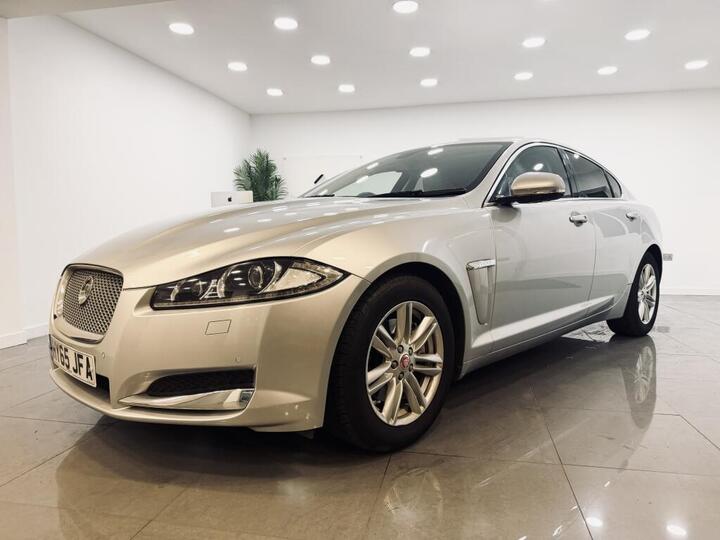 Jaguar XF DIESEL SALOON 2.2d Portfolio Auto Euro 5 (s/s) 4dr