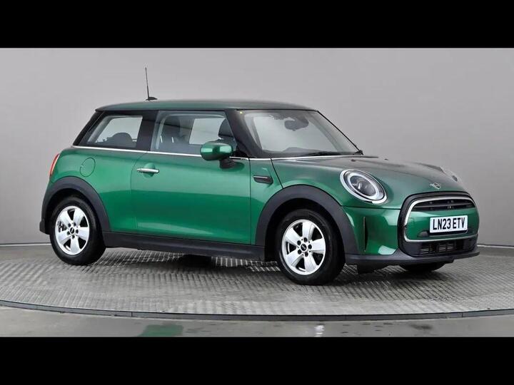 MINI Hatchback 1.5 Cooper Classic Steptronic Euro 6 (s/s) 3dr