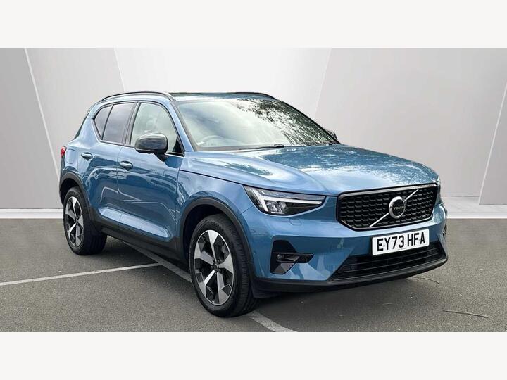 Volvo XC40 2.0 B4 MHEV Ultimate DCT Auto Euro 6 (s/s) 5dr