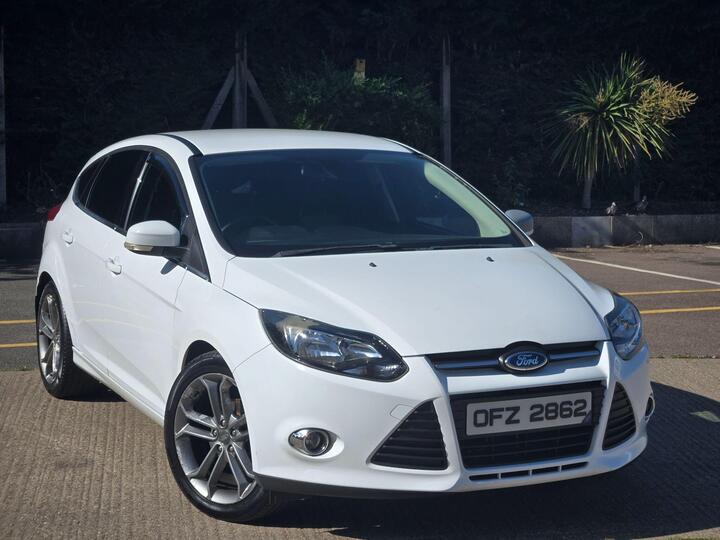 Ford Focus 1.6 Zetec Euro 5 5dr