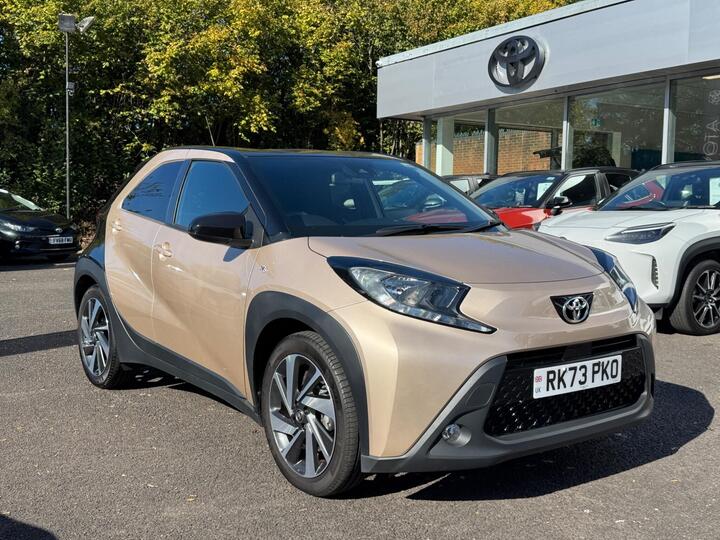 Toyota Aygo X 1.0 VVT-i Edge Euro 6 (s/s) 5dr