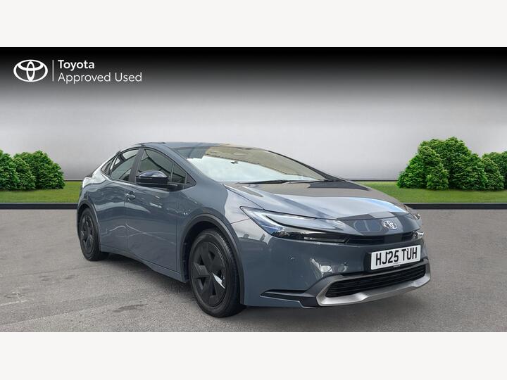 Toyota Prius 2.0 13.6kWh Design CVT Euro 6 (s/s) 5dr