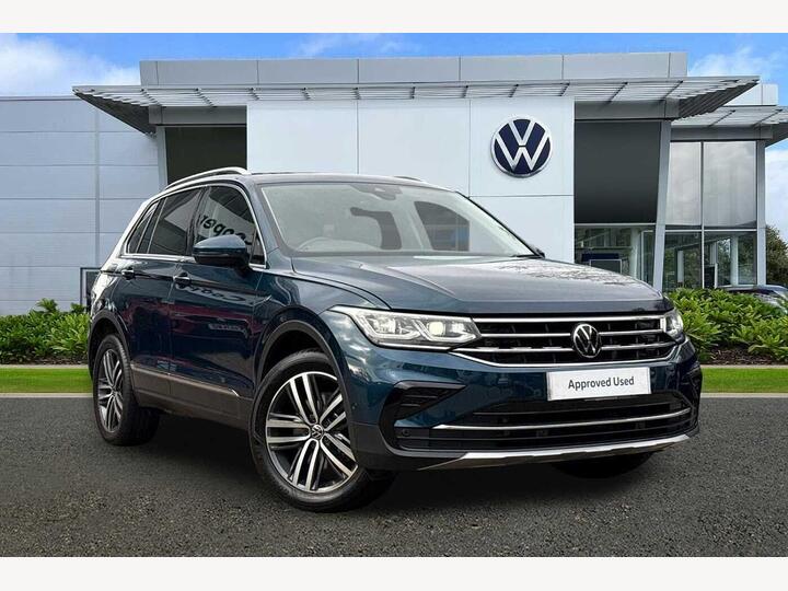 Volkswagen Tiguan 1.4 TSI 13kWh Elegance DSG Euro 6 (s/s) 5dr