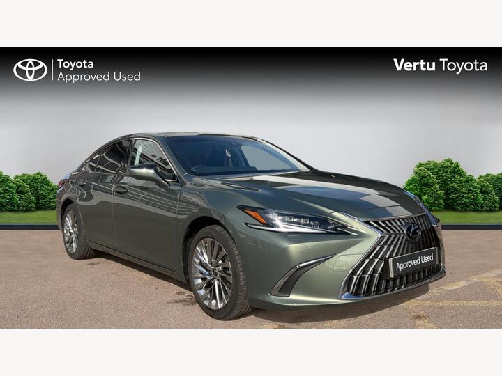 Lexus ES 2.5 300h Takumi E-CVT Euro 6 (s/s) 4dr