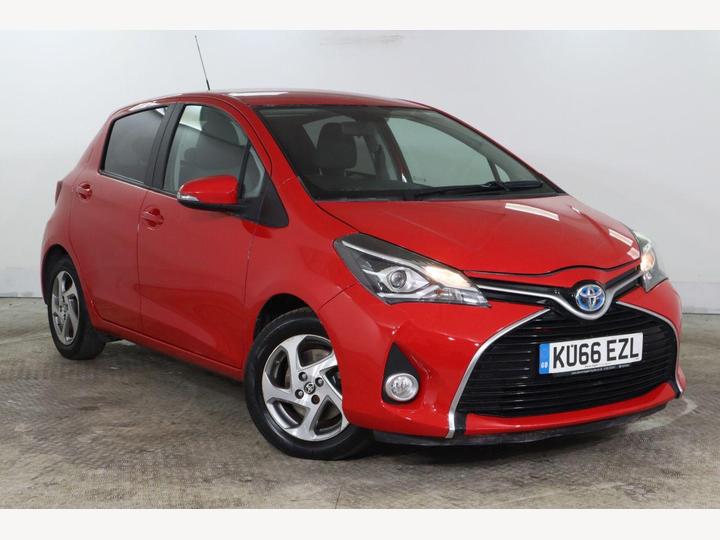 Toyota YARIS 1.5 VVT-h Icon E-CVT Euro 6 5dr