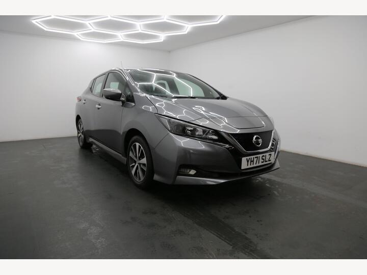 Nissan Leaf 40kWh Acenta Auto 5dr