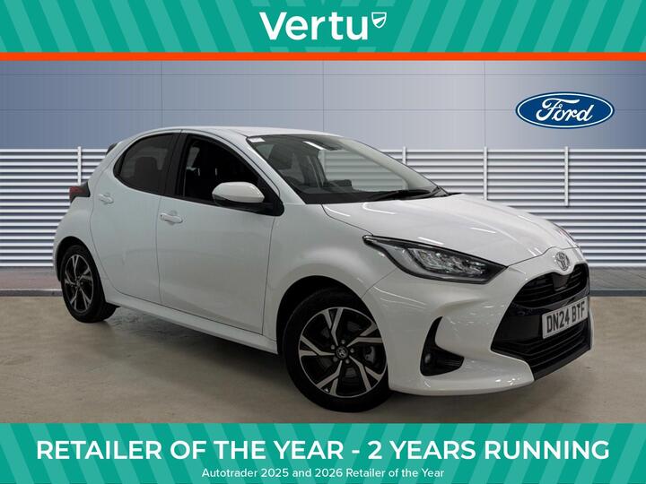 Toyota Yaris 1.5 VVT-h Design E-CVT Euro 6 (s/s) 5dr