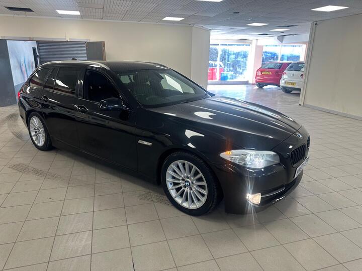 BMW 5 Series 2.0 520d SE Touring Steptronic Euro 5 (s/s) 5dr BMW 5 Series 2.0 520d SE Touring Steptronic Euro 5 (s/s) 5dr