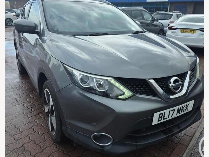 Nissan Qashqai 1.2 DIG-T N-Connecta 2WD Euro 6 (s/s) 5dr