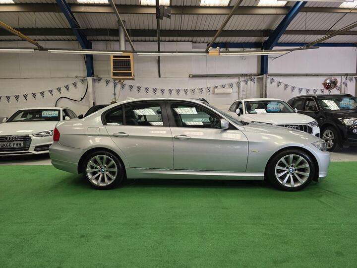 BMW 3 Series 2.0 320d SE Steptronic Euro 5 4dr