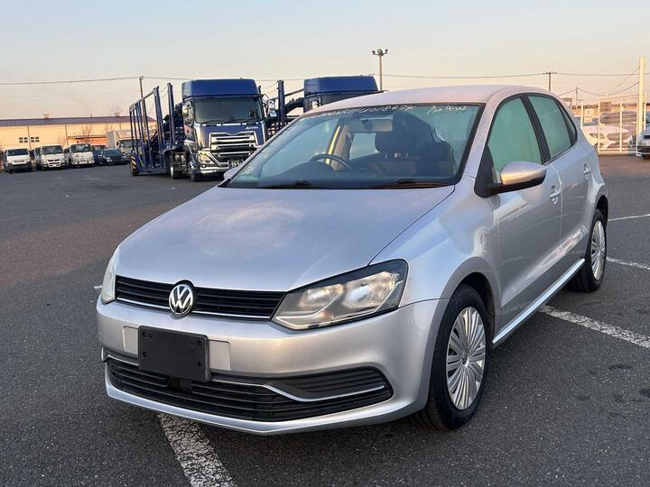 Volkswagen Polo 1.2 TSI BlueMotion Tech SE DSG Euro 6 (s/s) 5dr Volkswagen Polo 1.2 TSI BlueMotion Tech SE DSG Euro 6 (s/s) 5dr