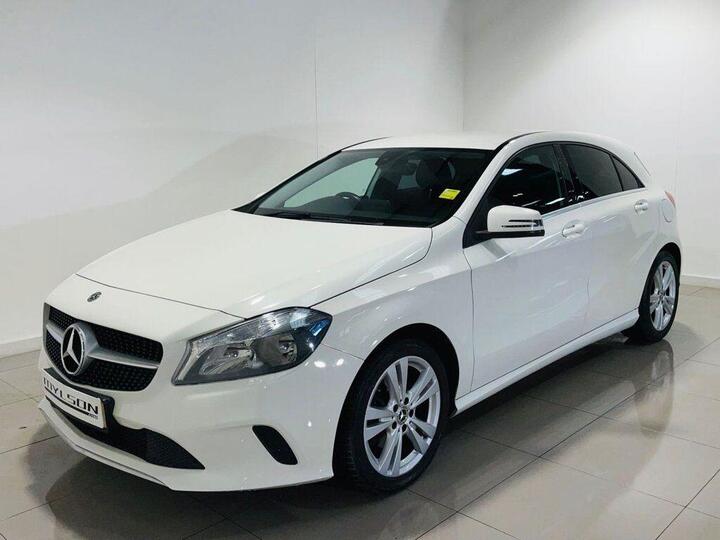 Mercedes-Benz A-CLASS 1.5 A180d Sport (Premium) Euro 6 (s/s) 5dr
