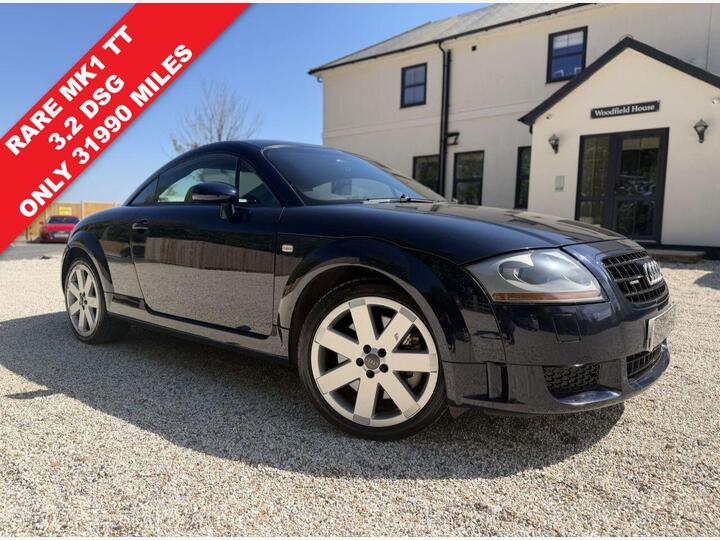 Audi TT 3.2 V6 DSG Quattro 2dr