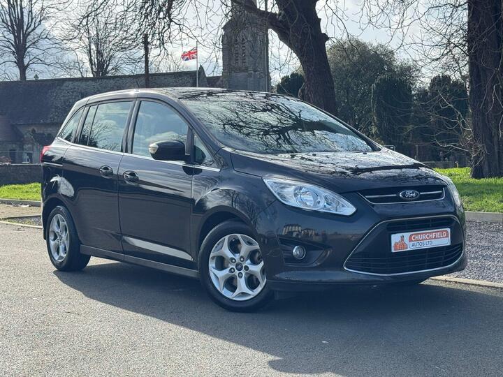 Ford Grand C-Max 1.6 TDCi Zetec Euro 5 5dr Ford Grand C-Max 1.6 TDCi Zetec Euro 5 5dr