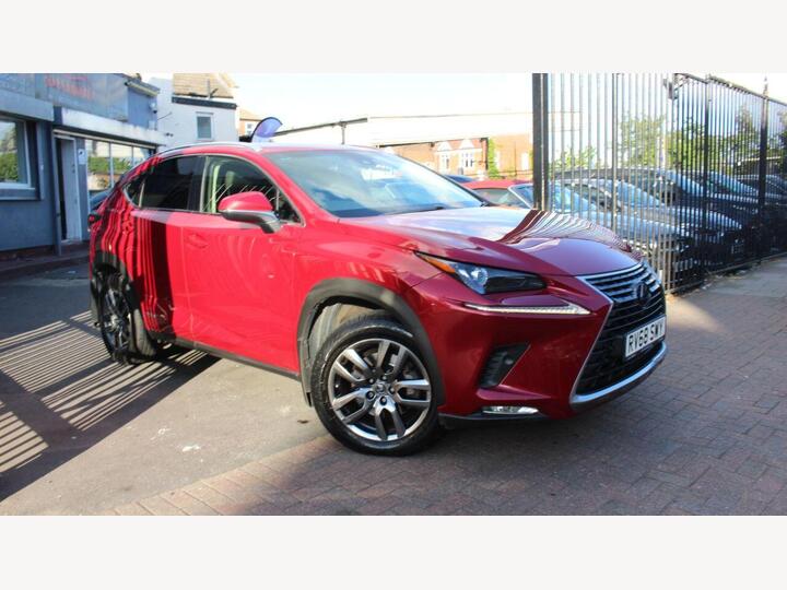 Lexus NX 2.5 300h Luxury E-CVT 4WD Euro 6 (s/s) 5dr