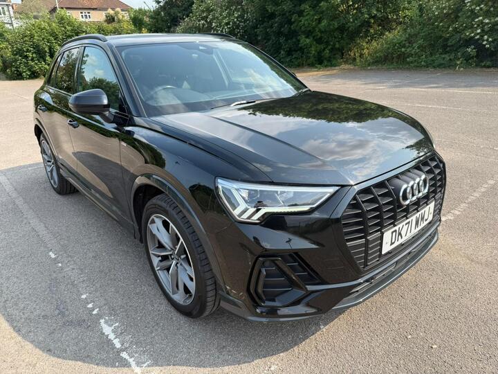Audi Q3 1.5 TFSI CoD 35 Black Edition S Tronic Euro 6 (s/s) 5dr
