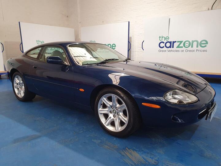 Jaguar XK8 4.0 2dr