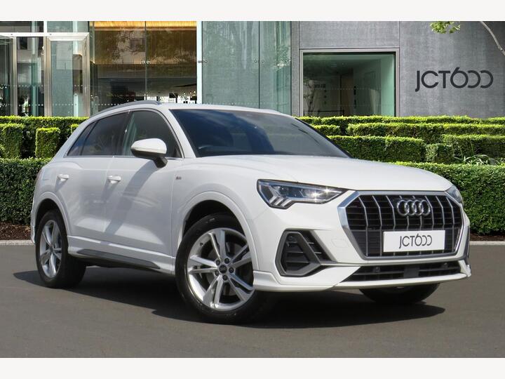 Audi Q3 1.4 TFSIe 45 S Line S Tronic Euro 6 (s/s) 5dr 13kWh