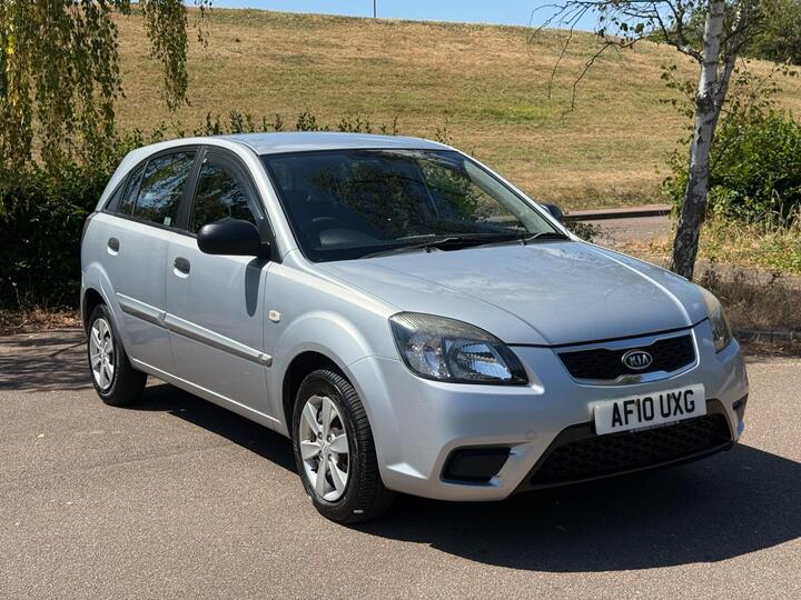 Kia Rio 1.5 CRDi 1 5dr