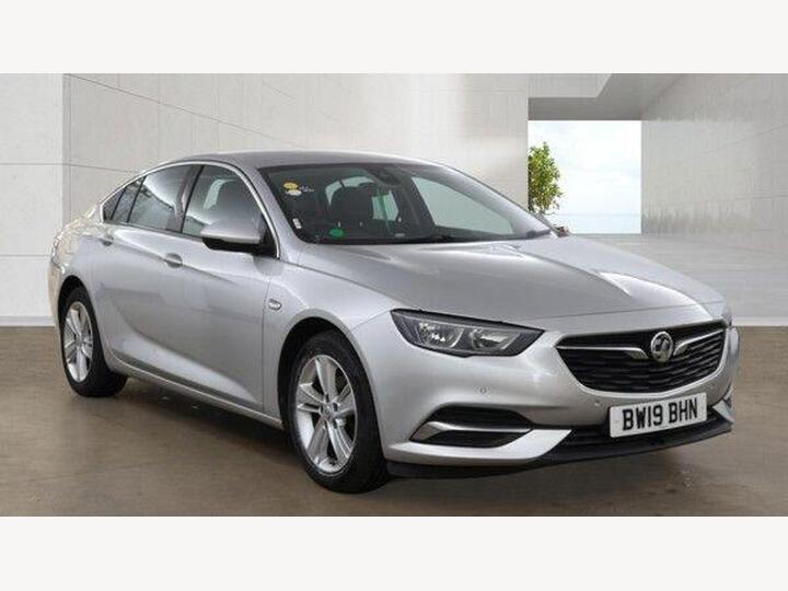 Vauxhall Insignia 1.6 Turbo D EcoTEC Tech Line Nav Grand Sport Euro 6 (s/s) 5dr