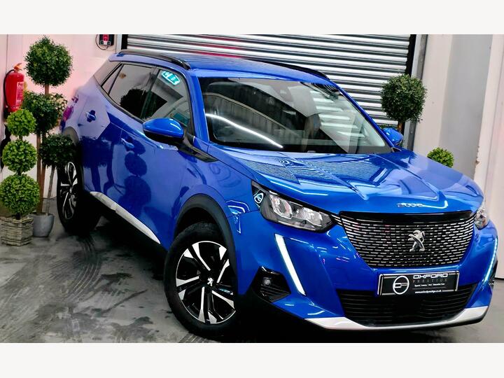 Peugeot 2008 1.2 PureTech Allure EAT Euro 6 (s/s) 5dr Peugeot 2008 1.2 PureTech Allure EAT Euro 6 (s/s) 5dr