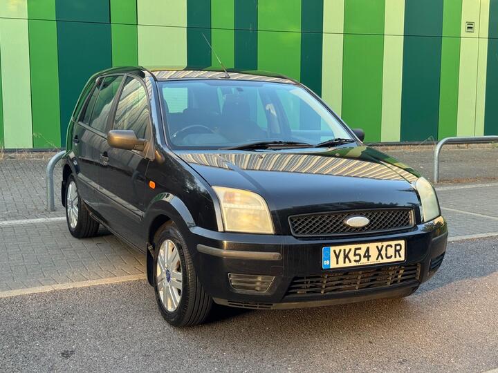 Ford Fusion 1.4 2 5dr