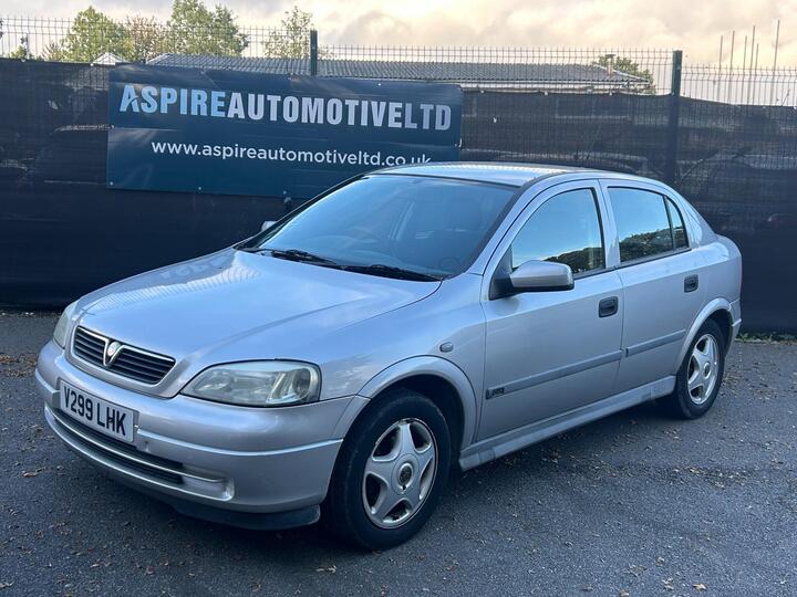 Vauxhall Astra 1.6i 16v Club 5dr
