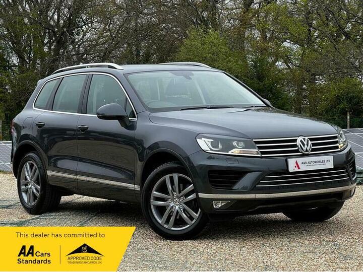 Volkswagen Touareg 3.0 TDI V6 BlueMotion Tech SE Tiptronic 4WD Euro 6 (s/s) 5dr