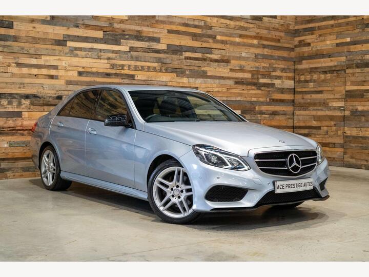 Mercedes-Benz E-CLASS 2.1 E250 CDI AMG Night Edition G-Tronic+ Euro 5 (s/s) 4dr