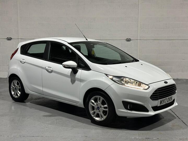 Ford Fiesta 1.0T EcoBoost Zetec Euro 6 (s/s) 5dr Ford Fiesta 1.0T EcoBoost Zetec Euro 6 (s/s) 5dr