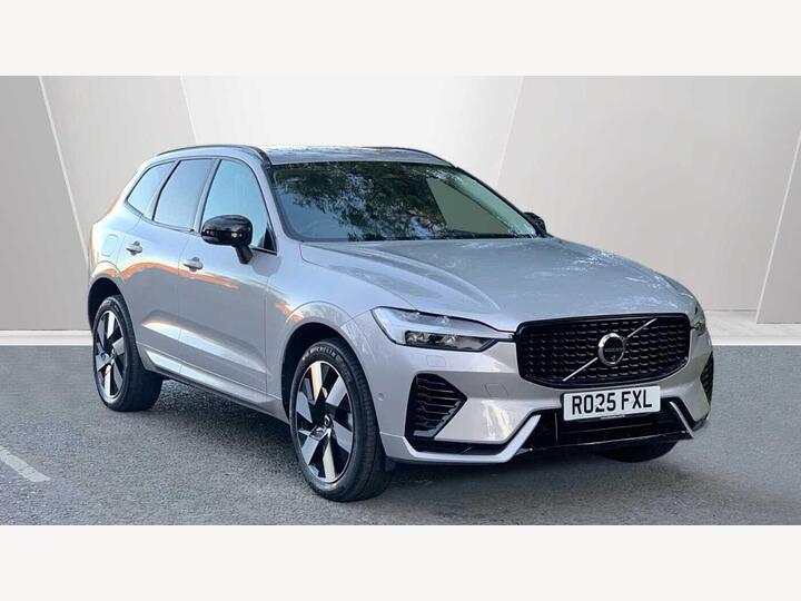 Volvo XC60 2.0h T8 18.8kWh Ultra Dark Auto AWD Euro 6 (s/s) 5dr