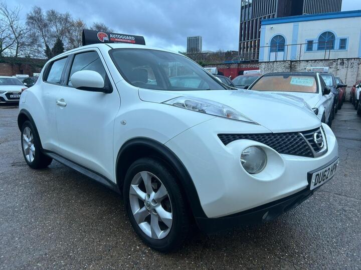 Nissan Juke 1.6 Acenta Euro 5 (s/s) 5dr