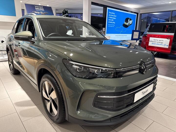 Volkswagen Tiguan 1.5 ETSI MHEV Match DSG Euro 6 (s/s) 5dr