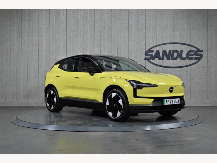 Volvo EX30 Single Motor Extended Range 69kWh Plus Auto 5dr
