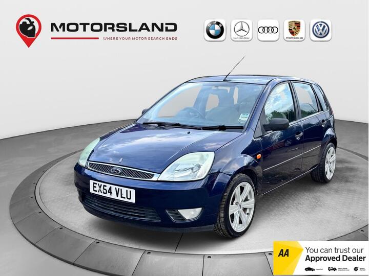 Ford Fiesta 1.6 Ghia 5dr