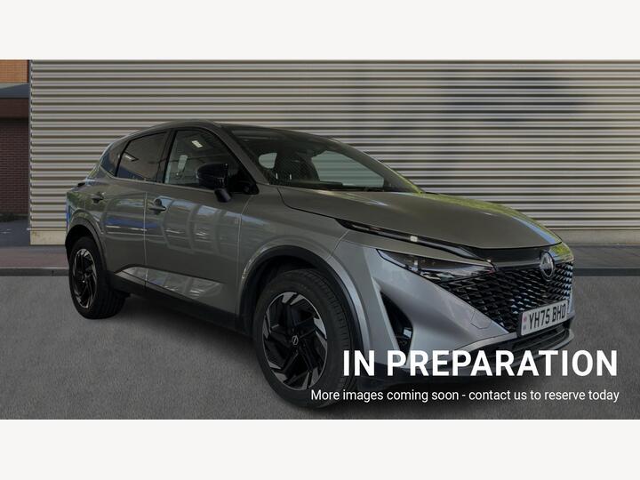 Nissan Qashqai 1.3 DIG-T MHEV N-Connecta XTRON Euro 6 (s/s) 5dr
