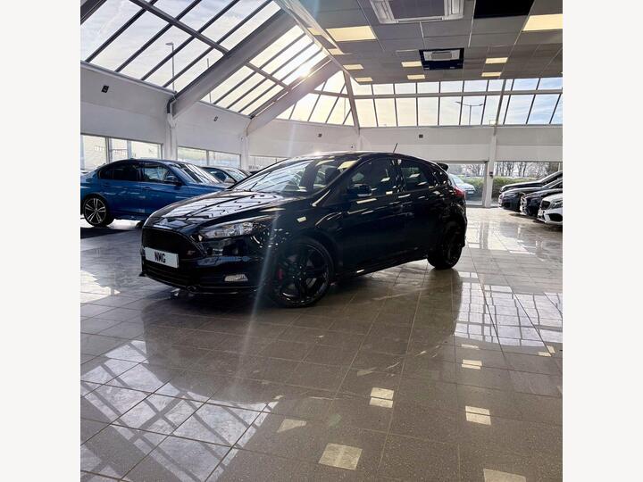 Ford FOCUS 2.0T EcoBoost ST-2 Euro 6 (s/s) 5dr