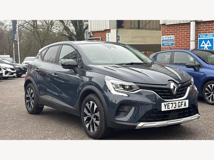 Renault CAPTUR 1.6 E-TECH Evolution Auto Euro 6 (s/s) 5dr