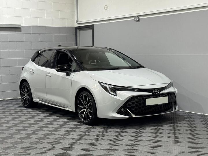 Toyota Corolla 2.0 VVT-h GR SPORT CVT Euro 6 (s/s) 5dr