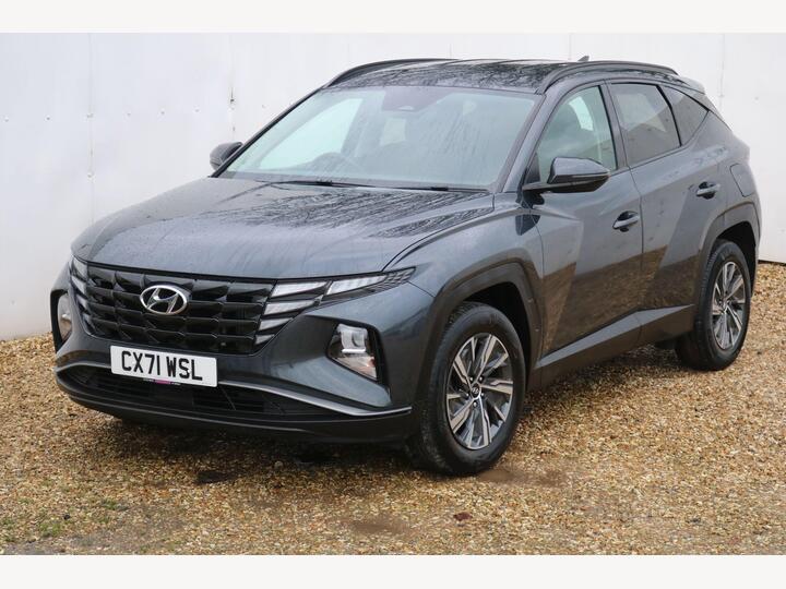 Hyundai TUCSON 1.6 T-GDi SE Connect Euro 6 (s/s) 5dr Hyundai TUCSON 1.6 T-GDi SE Connect Euro 6 (s/s) 5dr