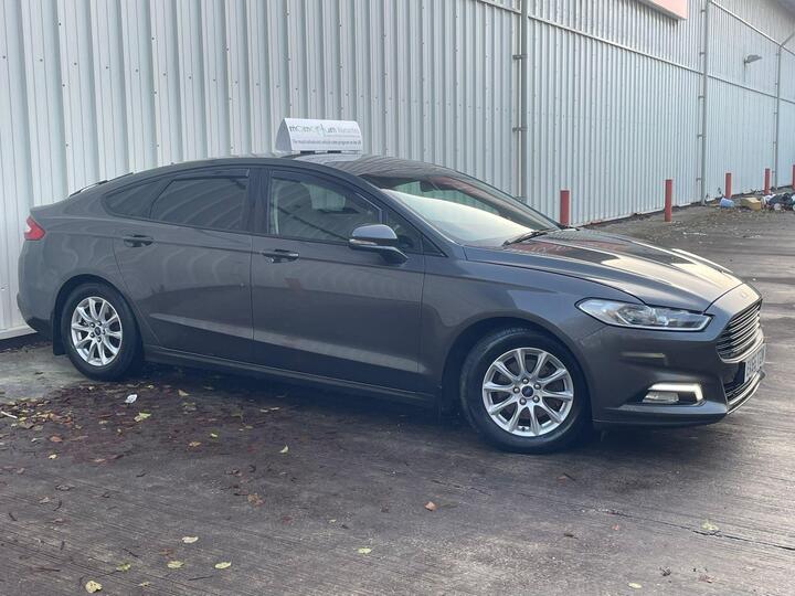 Ford Mondeo 2.0 TDCi Titanium Euro 6 (s/s) 5dr
