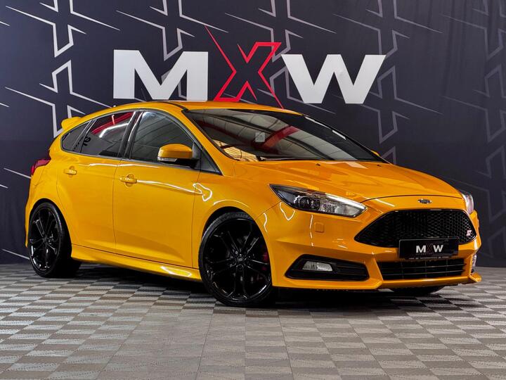 Ford Focus 2.0T EcoBoost ST-3 Euro 6 (s/s) 5dr