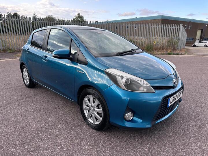 Toyota Yaris 1.5 VVT-h T4 CVT Euro 5 5dr