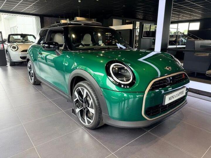 MINI Cooper 2.0S Exclusive Steptronic Euro 6 (s/s) 3dr