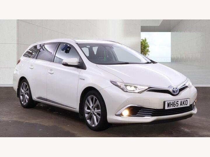 Toyota Auris 1.8 VVT-h Excel Touring Sports CVT Euro 6 (s/s) 5dr (Safety Sense) Toyota Auris 1.8 VVT-h Excel Touring Sports CVT Euro 6 (s/s) 5dr (Safety Sense)