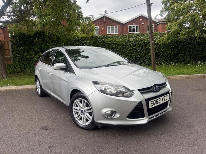 Ford Focus 1.6 Titanium Powershift Euro 5 5dr