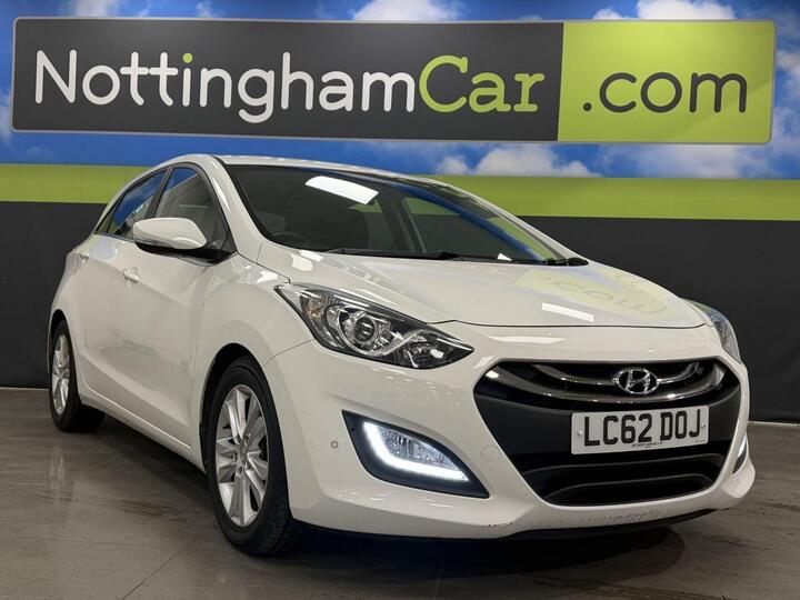 Hyundai I30 1.6 CRDi Blue Drive Style Nav Euro 5 (s/s) 5dr