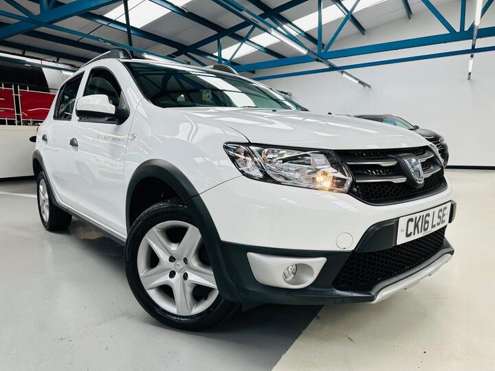 Dacia Sandero Stepway 1.5 DCi Laureate Euro 6 (s/s) 5dr