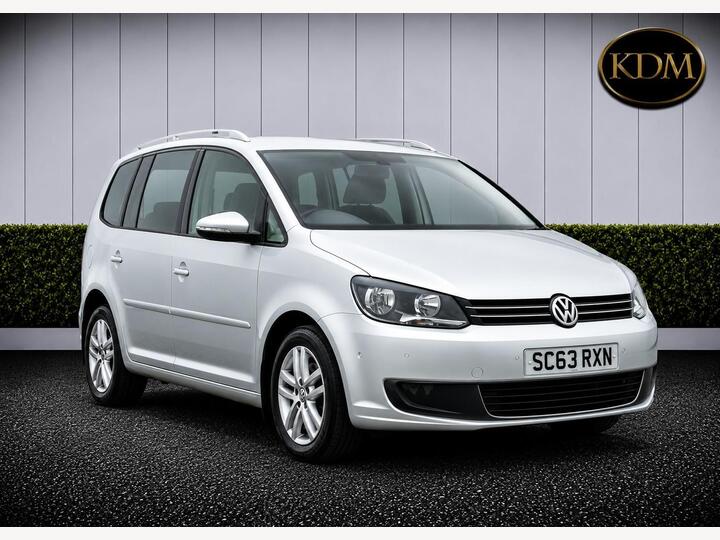 Volkswagen Touran 1.6 TDI SE Euro 5 5dr Volkswagen Touran 1.6 TDI SE Euro 5 5dr